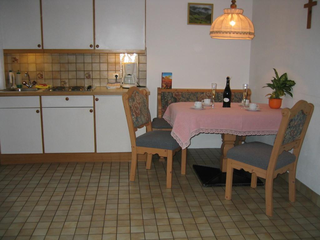 Mehlerhof Apartment Tux Room photo